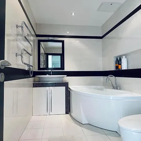 25-th Floor Sea View Apartman *